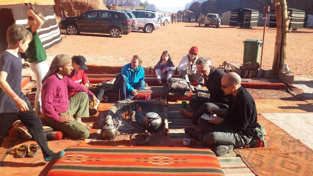 Rainbow Camp Hotel Wadi Rum Exterior foto