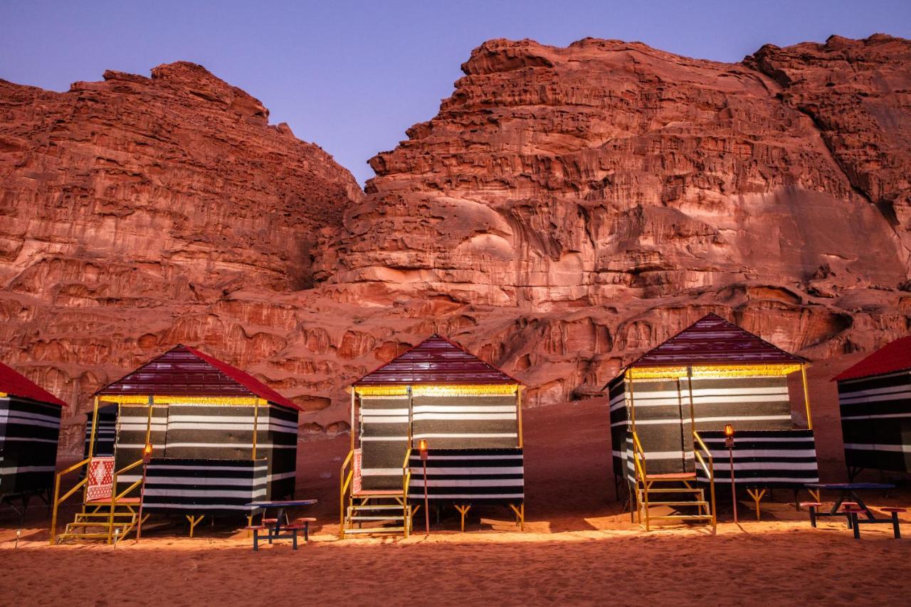 Rainbow Camp Hotel Wadi Rum Exterior foto